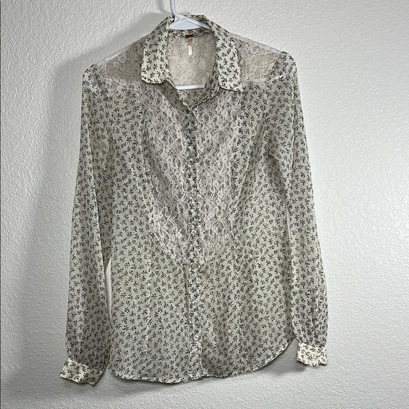 Free People Floral Lace Button-up Women's Top XS - Picture 1 of 6
